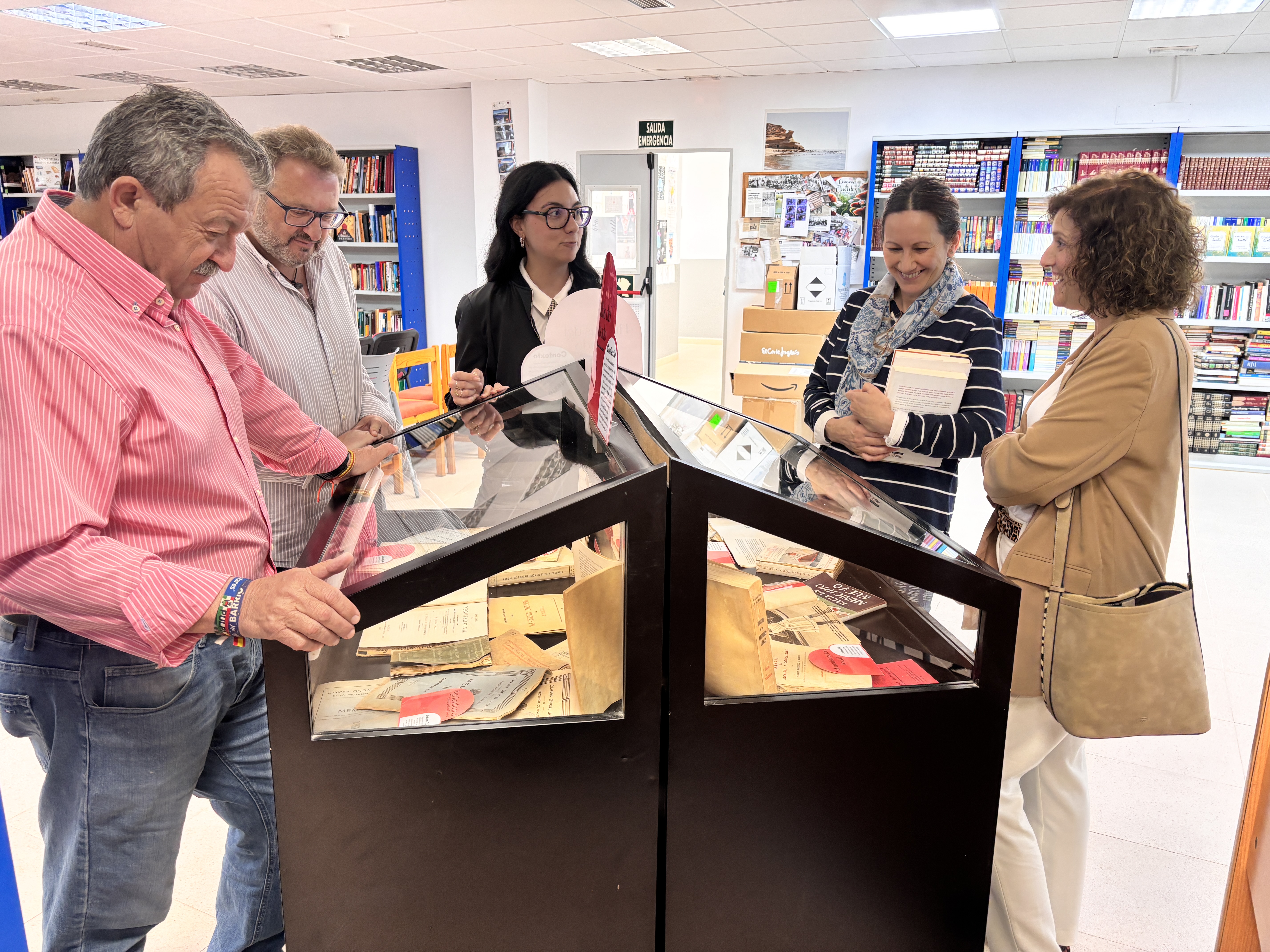 Pulpí recupera parte de su patrimonio histórico con la exposición “Huellas del Pasado